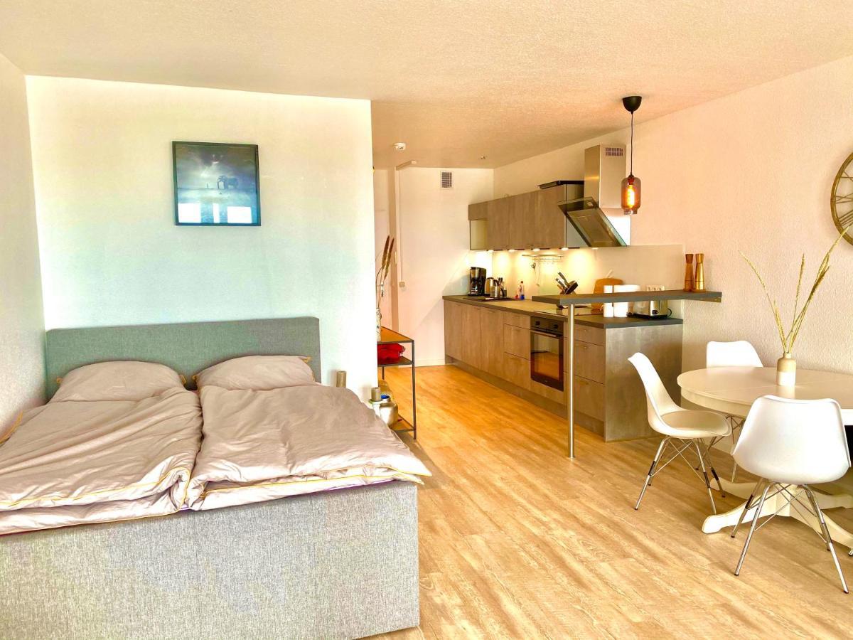 Studio Mit Panorama-Meerblick Und Direkter Strandlage In シャルボイツ エクステリア 写真